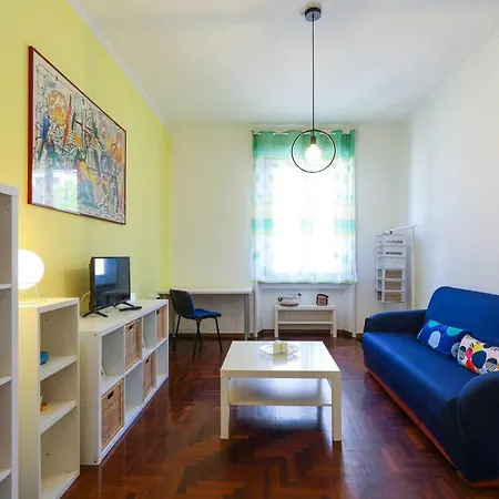 Apartment Venini Flat Milan