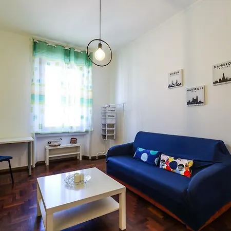 Venini Flat