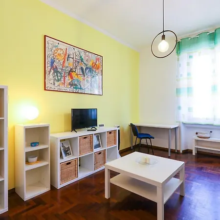 Venini Flat